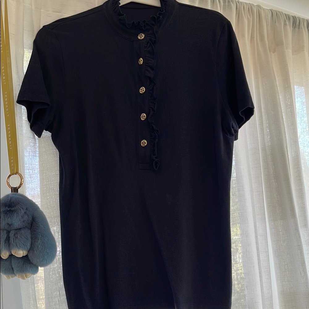 Tory Burch raffled short sleeve in size M